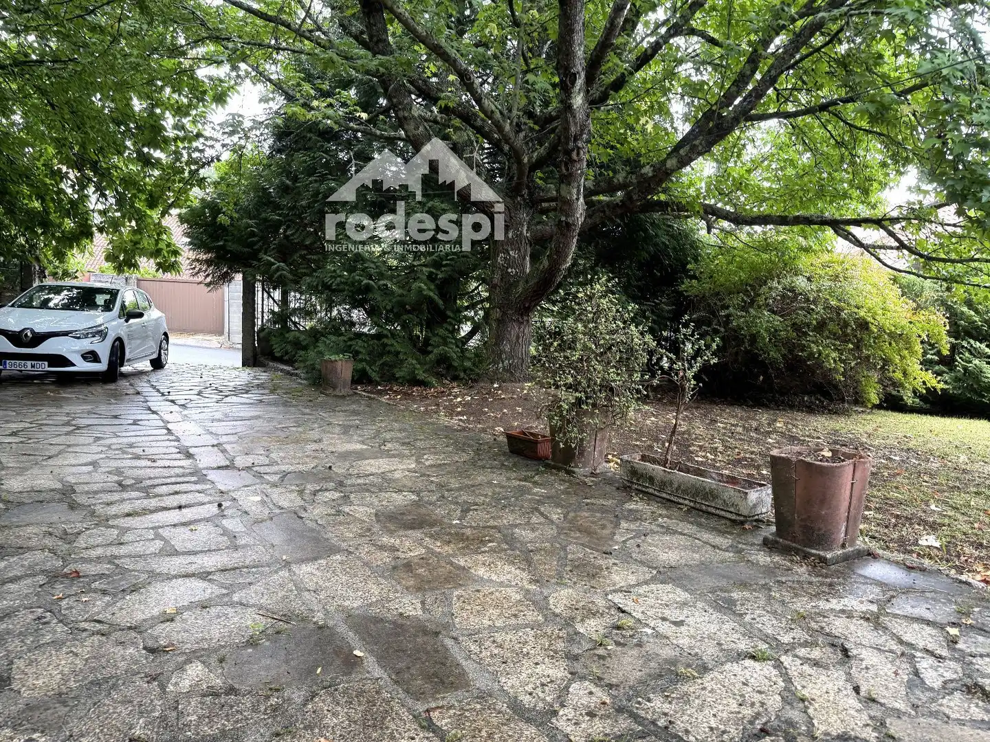 Haus oder Chalet zum Verkauf in Sanxenxo mit Heizung, Abstellraum und Möbliert