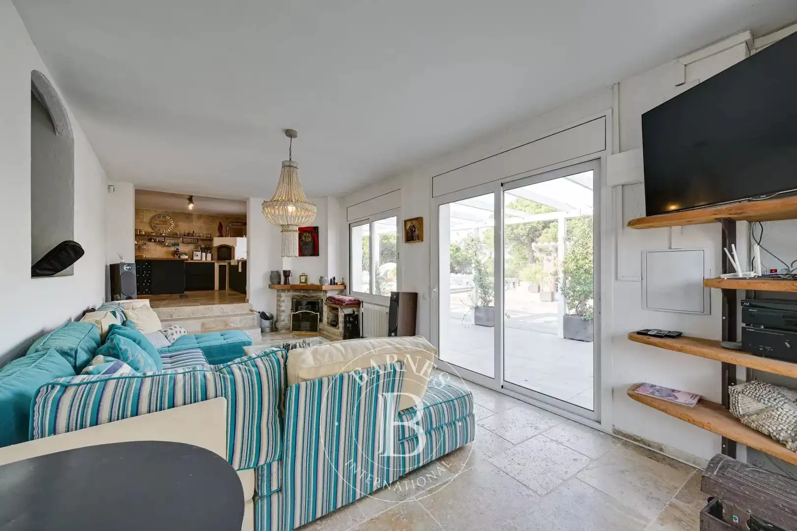 Country homes for sale in Montbarbat