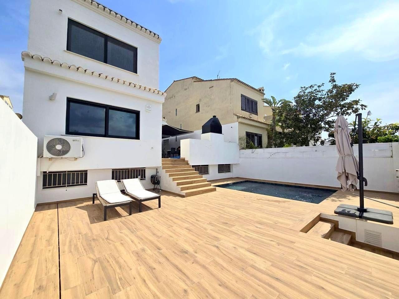 Terrassa de Casa o xalet en venda en Gandia amb Aire condicionat, Terrassa i Piscina