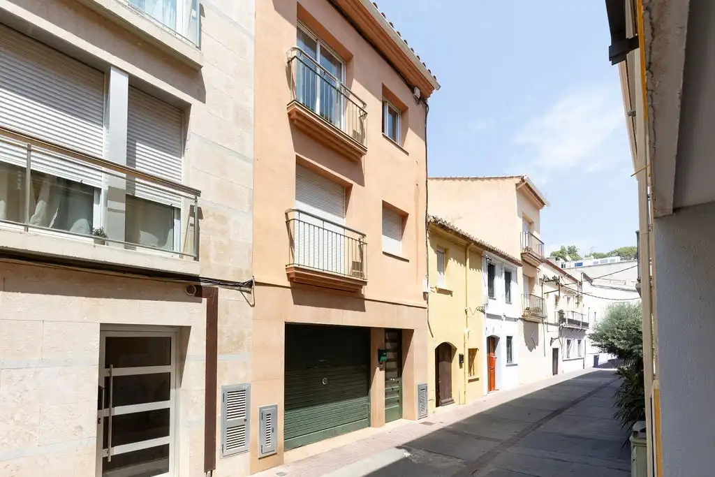 Vista exterior de Apartamento en venta en Sant Andreu de Llavaneres con Calefacción, Parquet y Terraza
