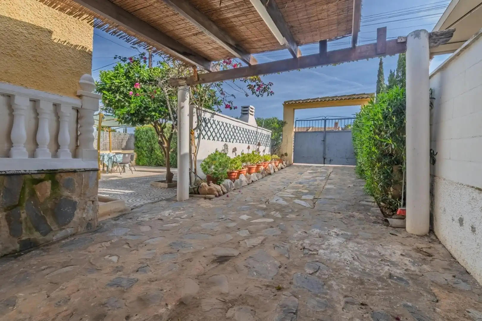 Terraza de Casa o chalet en venta en Torrevieja con Jardín privado