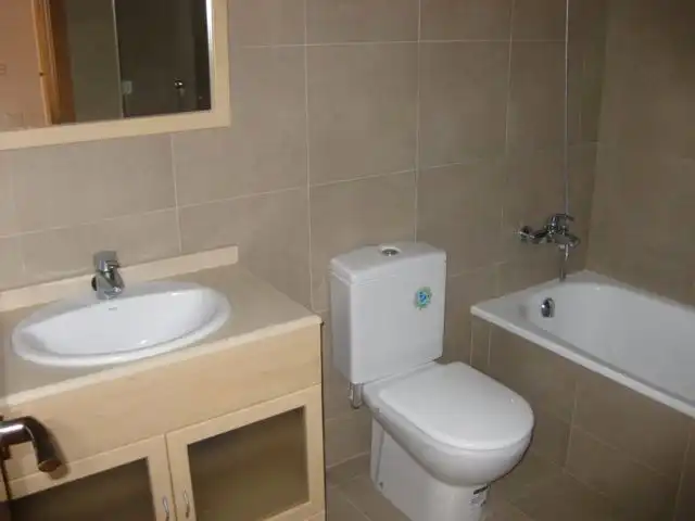 Baño de Piso en venta en Igualada con Calefacción, Parquet y Horno