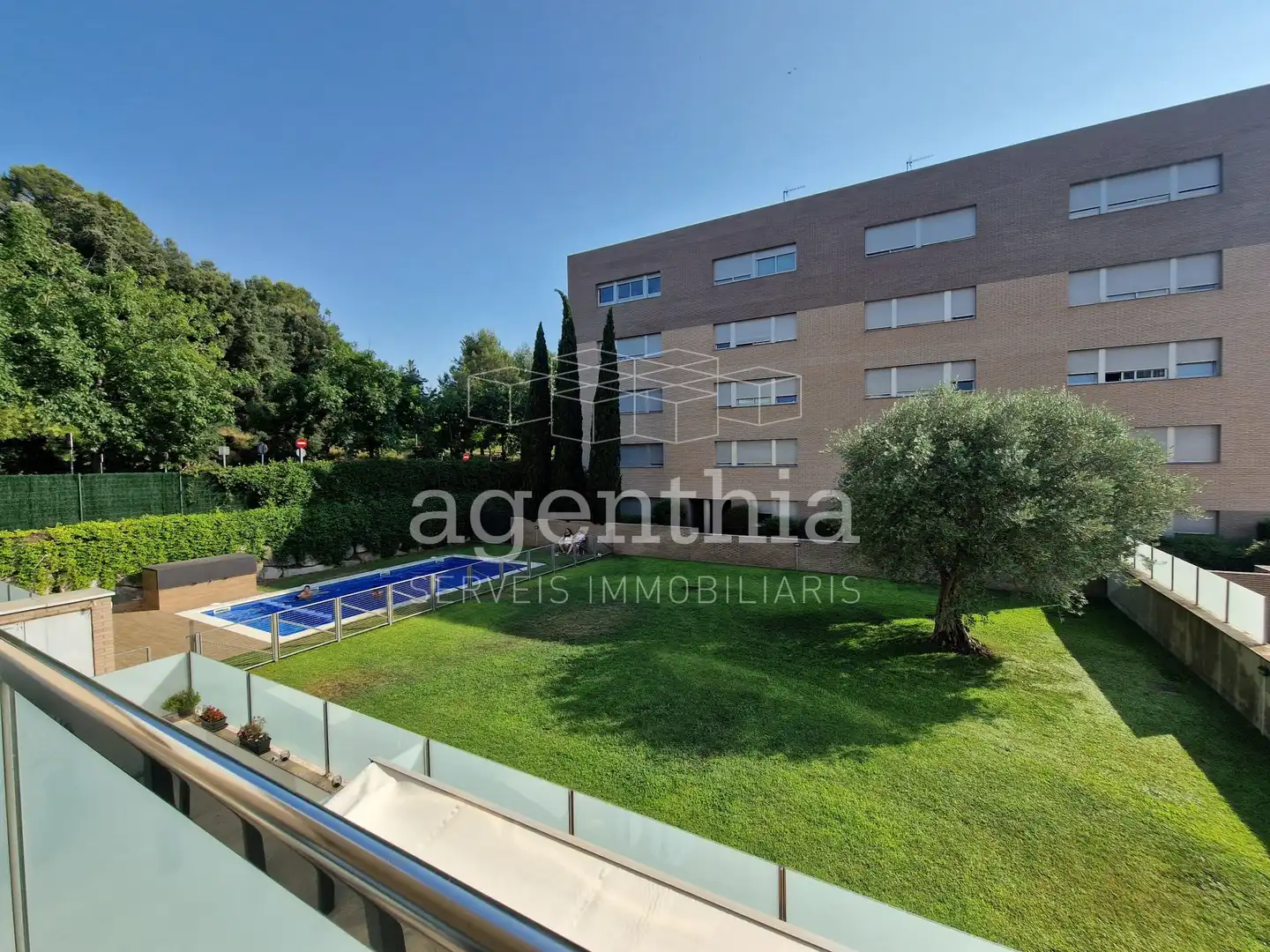 Garten von Wohnung zum Verkauf in Girona mit Klimaanlage, Heizung und Terrasse