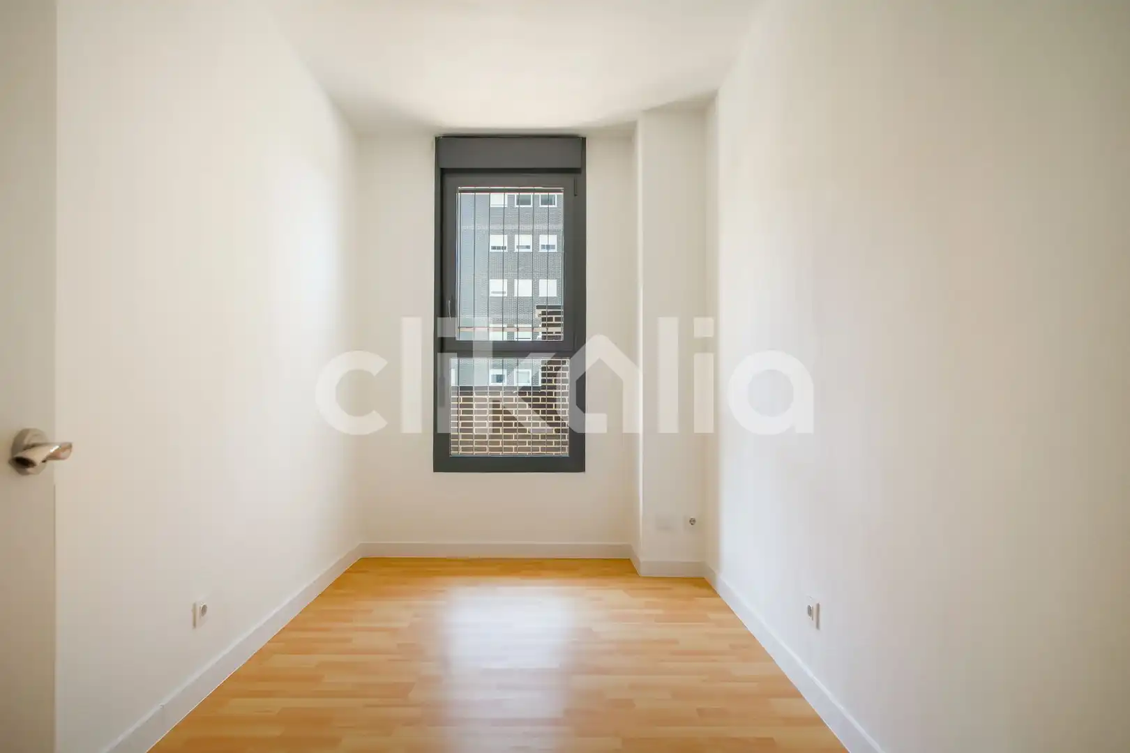 Schlafzimmer von Wohnung zum Verkauf in Tres Cantos mit Heizung, Privatgarten und Terrasse
