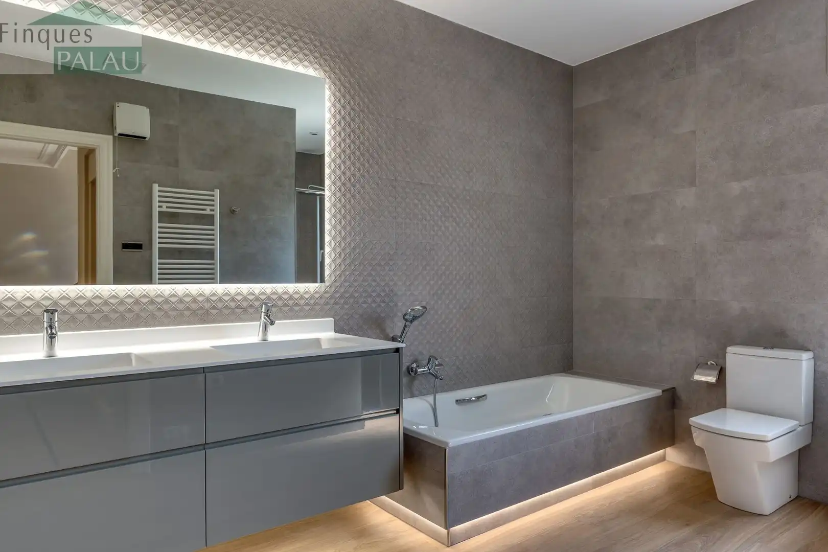 Baño de Casa o chalet de alquiler en Sant Just Desvern con Aire acondicionado, Jardín privado y Terraza