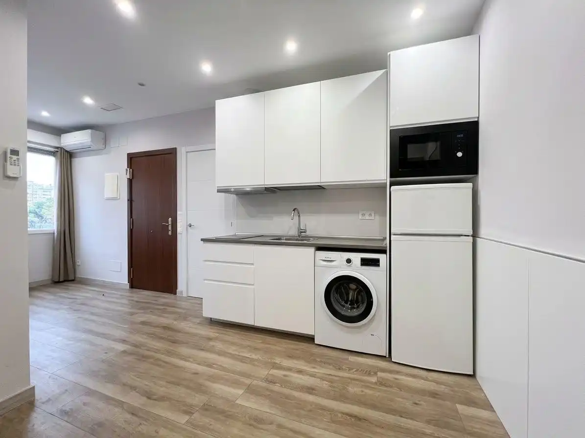 Studio with lift for sale in Calle Arriaga, imagen 6