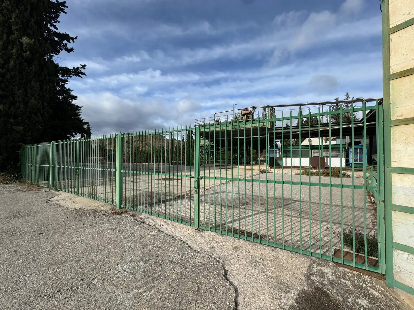 Vista exterior de Nave industrial en venta en Cehegín con Calefacción y Alarma