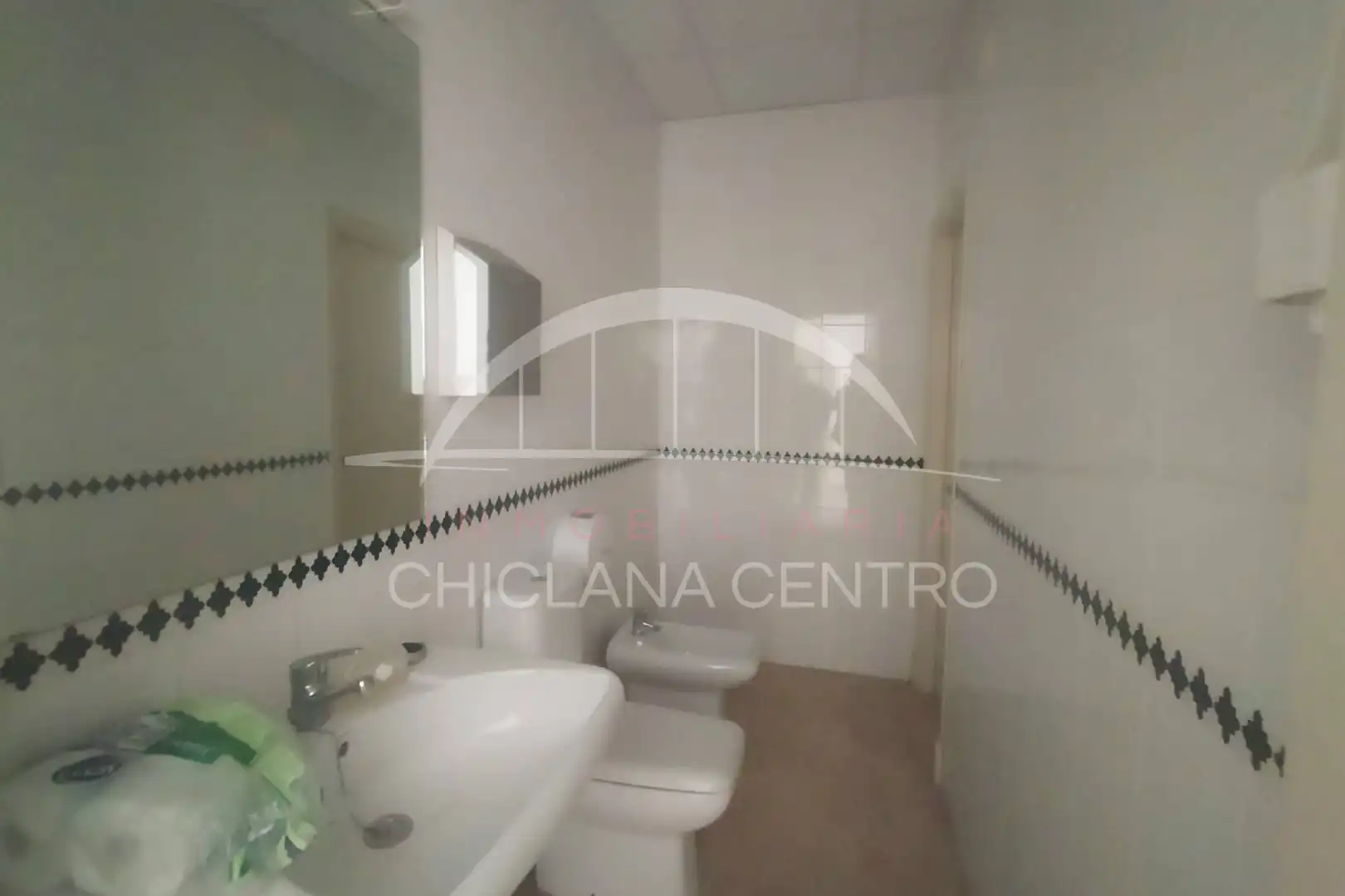 Local comercial en venta en San José del Valle, imagen 3