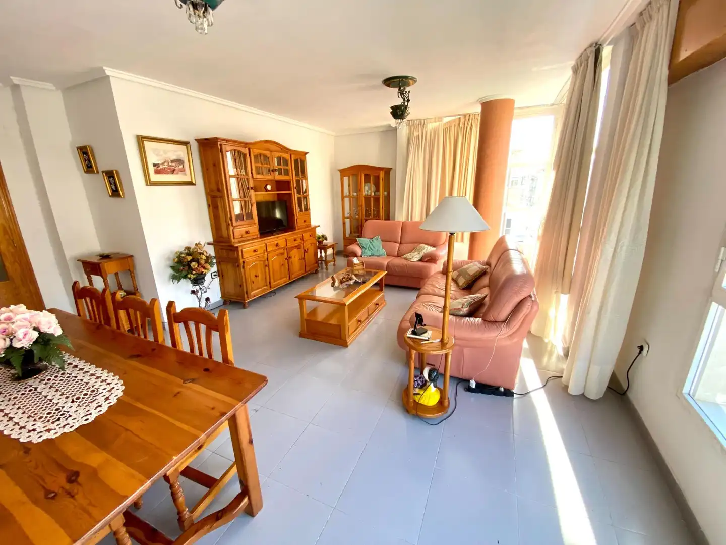 Living room of Flat for rent in Orihuela  with Air Conditioner and Balcony