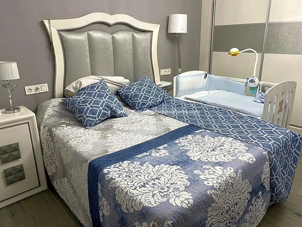 Habitación de Piso en venta en Lucena con Aire acondicionado