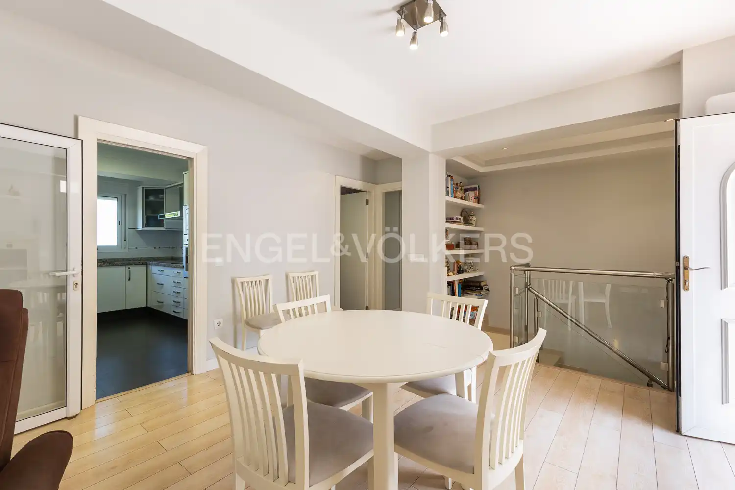 Comedor de Casa o chalet en venta en Alzira con Calefacción, Jardín privado y Parquet