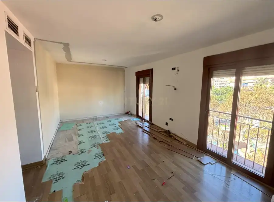 Sala de estar de Dúplex en venta en Benalmádena