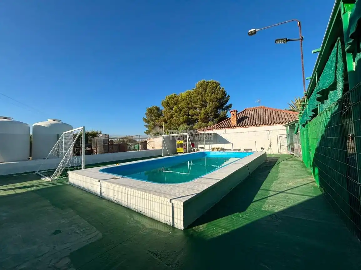 Casa rústica amb piscina en venda a LAS MONJAS, imagen 6