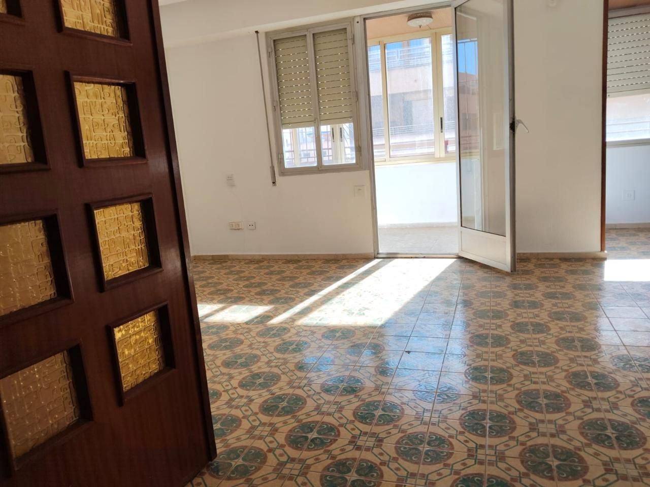 Flat for sale in Alicante / Alacant  with Air Conditioner and Terrace