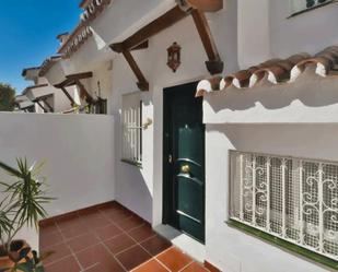 Exterior view of Single-family semi-detached for sale in Benalmádena  with Air Conditioner and Terrace