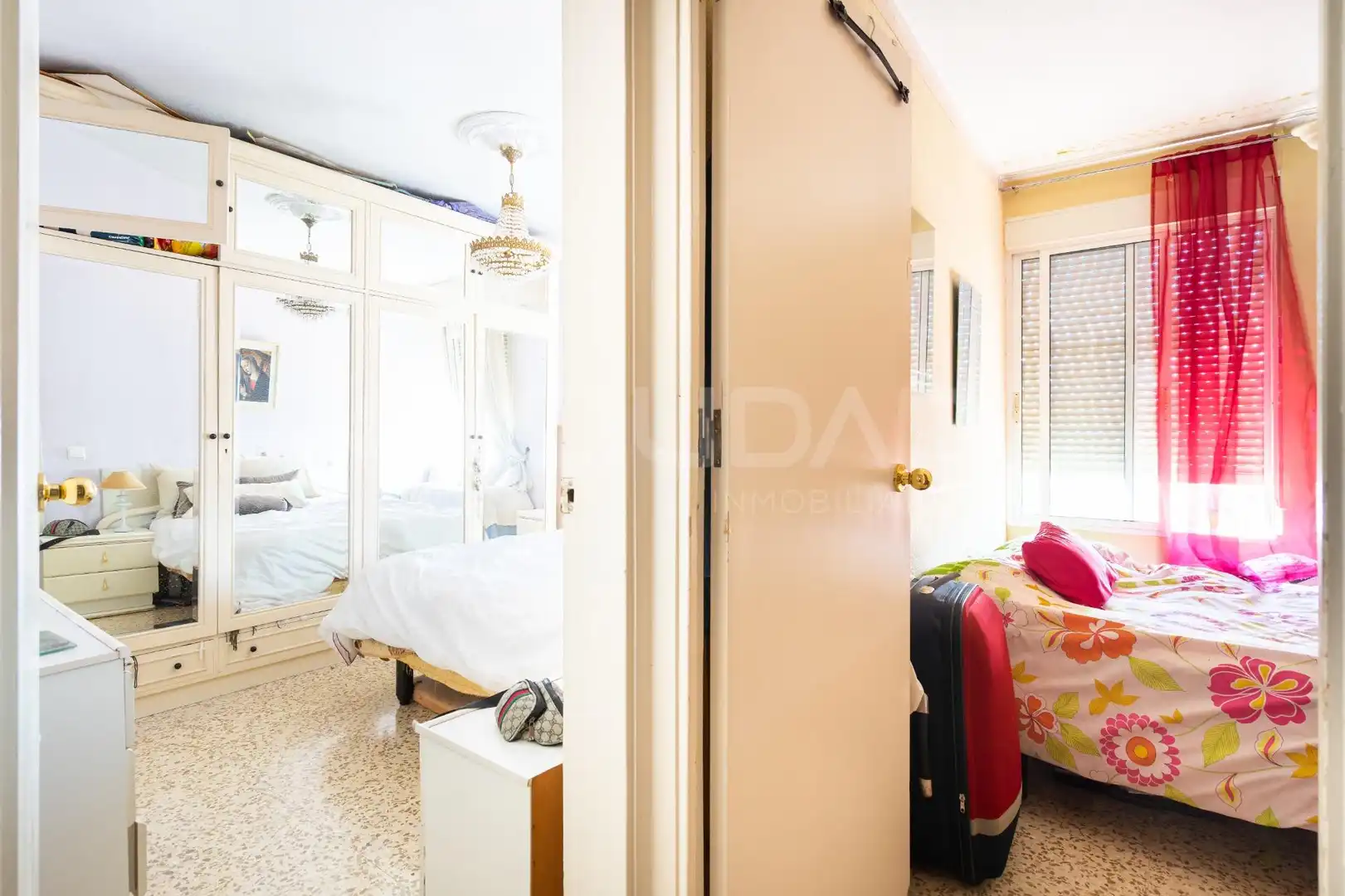 Bedroom of Flat for sale in Sevilla  with Balcony