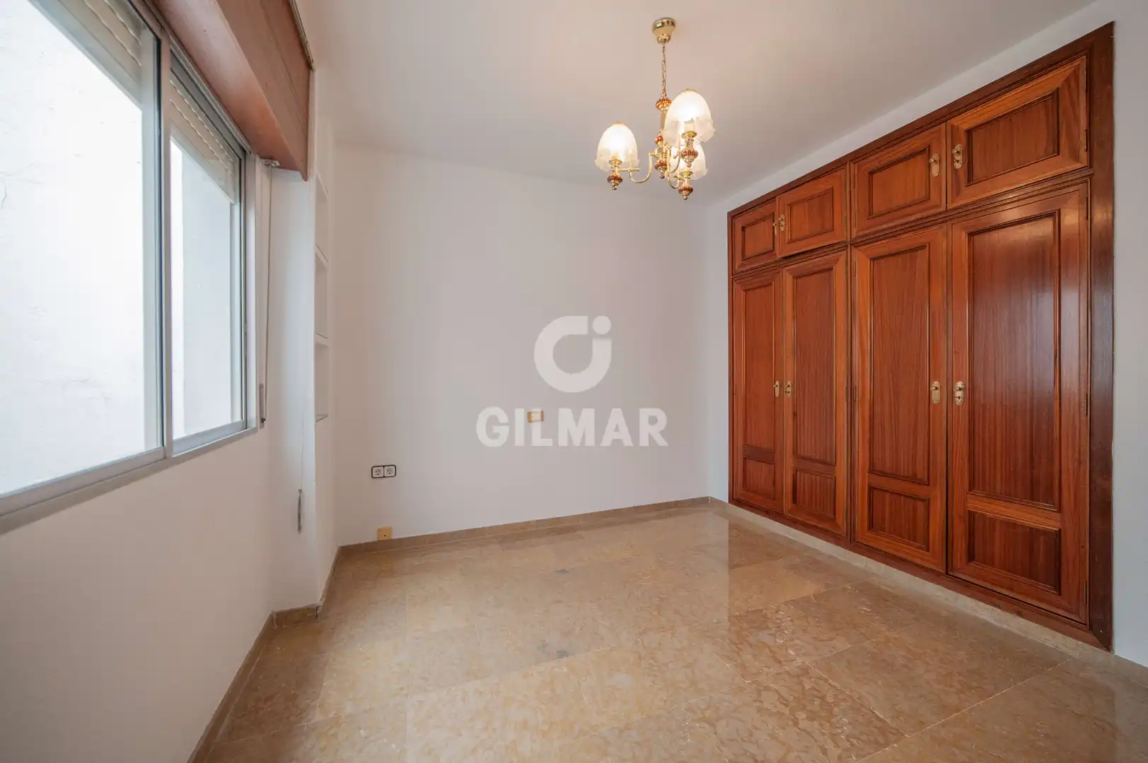 Habitación de Piso de alquiler en Sevilla con Calefacción y Balcón