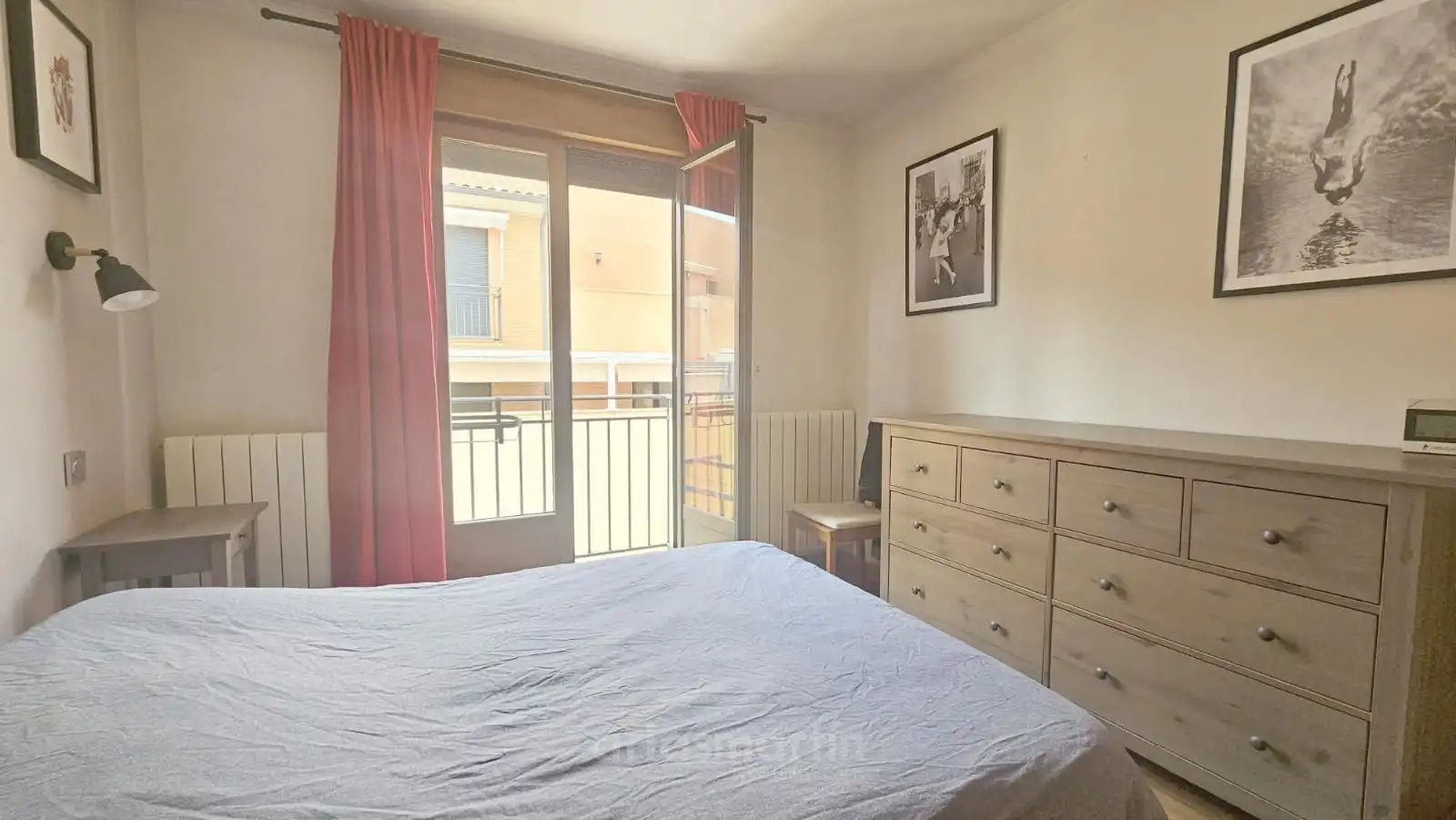 Dormitori de Casa adosada de lloguer en Salamanca amb Calefacció, Terrassa i Moblat