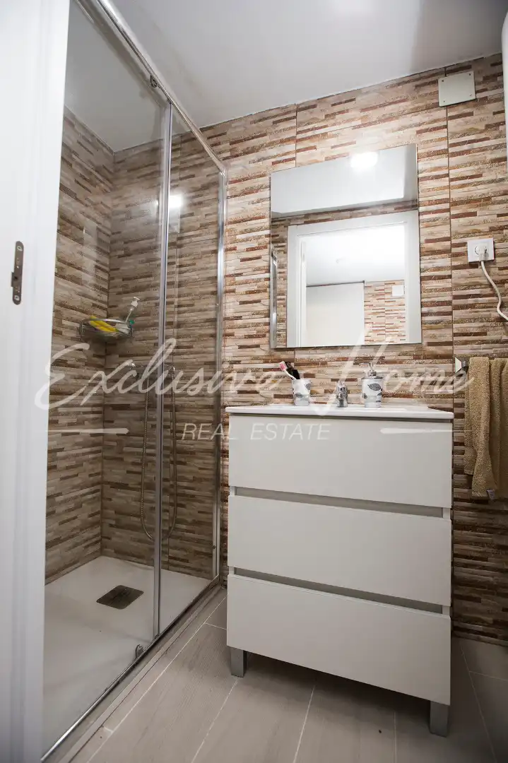 Badezimmer von Haus oder Chalet zum Verkauf in Peñíscola / Peníscola mit Klimaanlage, Heizung und Privatgarten