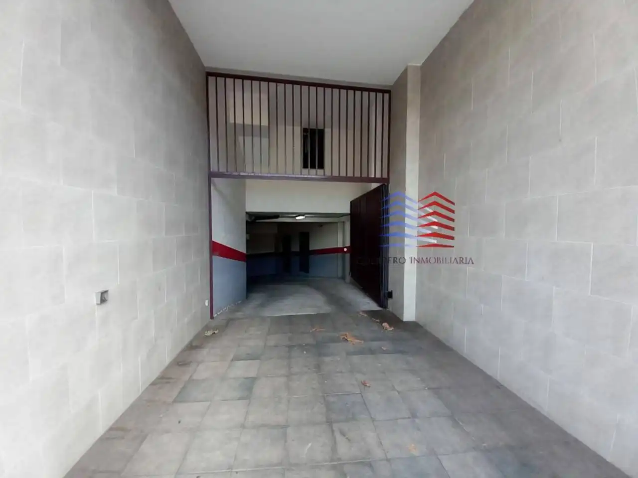 Parking de Apartamento de alquiler en Barbadás con Calefacción, Trastero y Amueblado