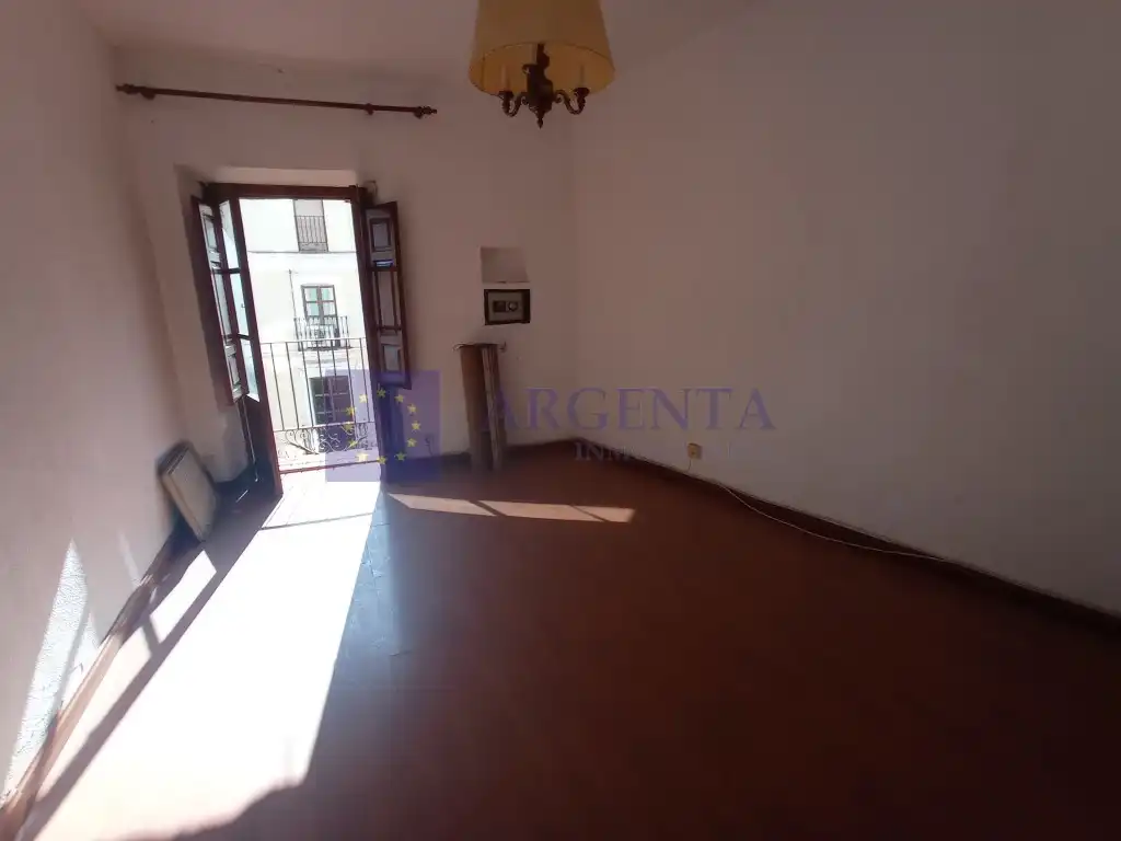 Pis amb jardí en venda a Casco Antiguo, imagen 2