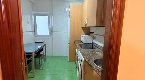Foto 5 de Pis en venda a Calle Mártires, Inmobiliaria - Barreda, Torrelavega