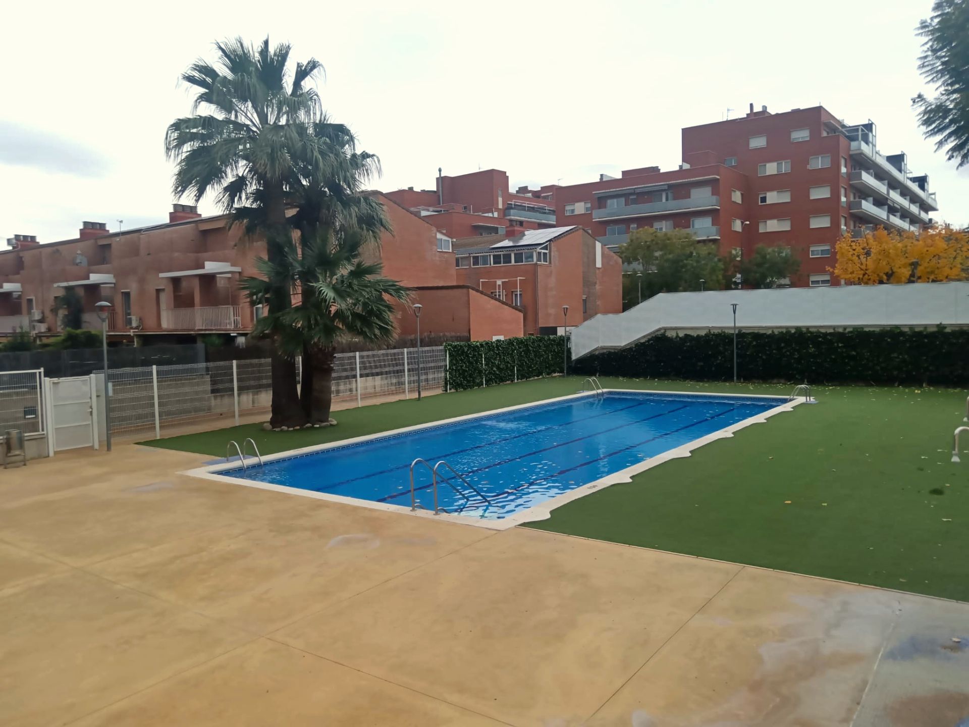 Piscina de Dúplex en venda en Reus amb Terrassa, Balcó i Piscina comunitària