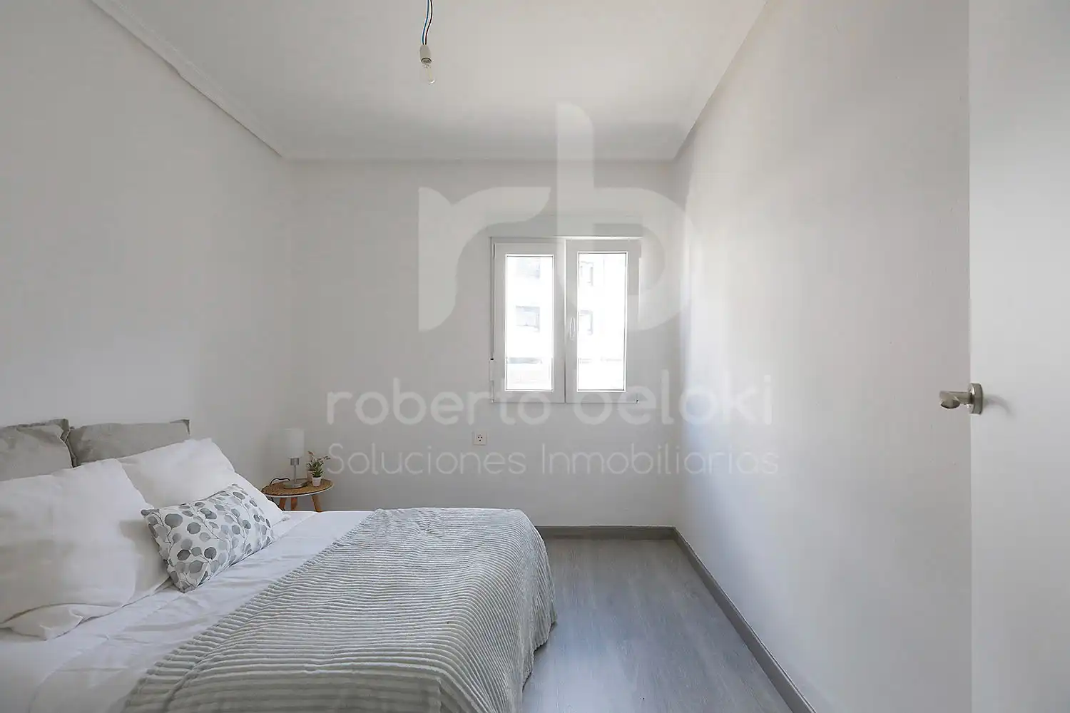 Flat for sale in Andrearriaga Ibilbidea, Lapice - Larreaundi - Olaberria - Meaka