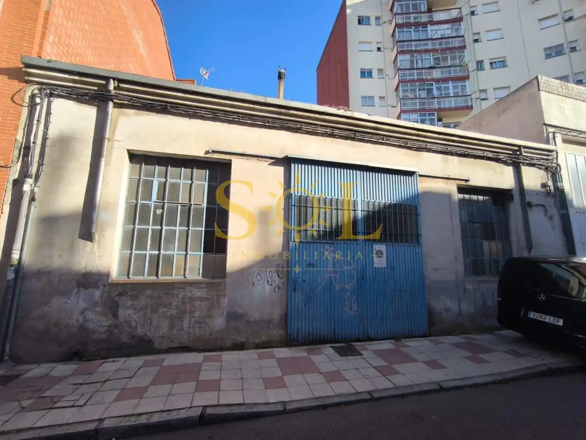 Nave industrial in vendita a Calle De San Roque 4