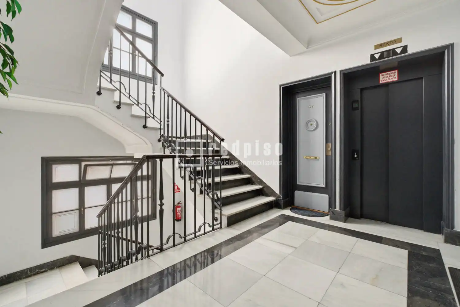 Flat for sale in Madrid  with Air Conditioner, Heating and Terrace