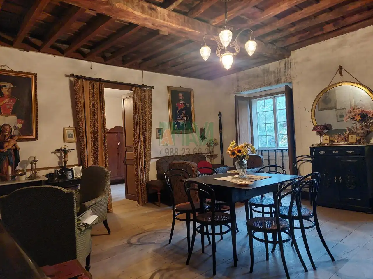 Esszimmer von Country house zum Verkauf in Ourense Capital  mit Privatgarten und Terrasse