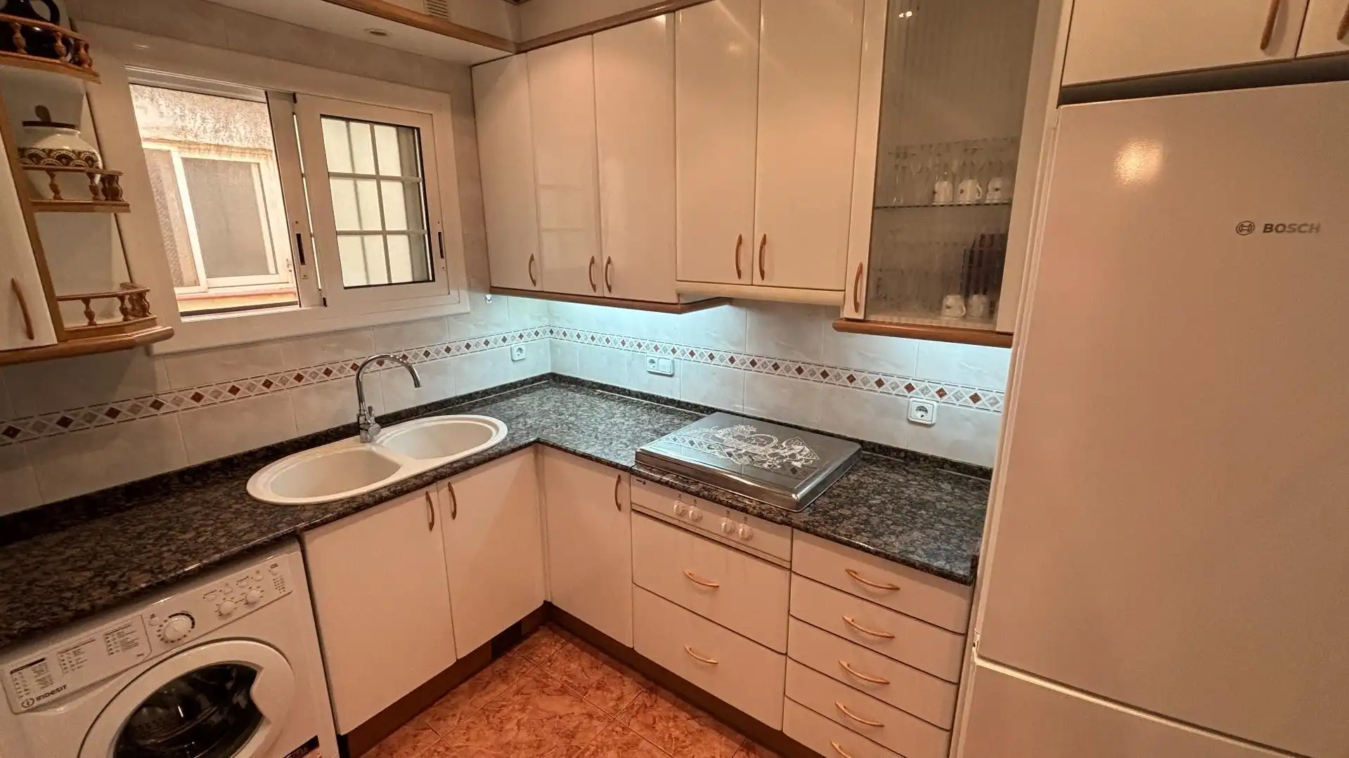 Cocina de Piso en venta en Barcelona con Aire acondicionado, Amueblado y Balcón