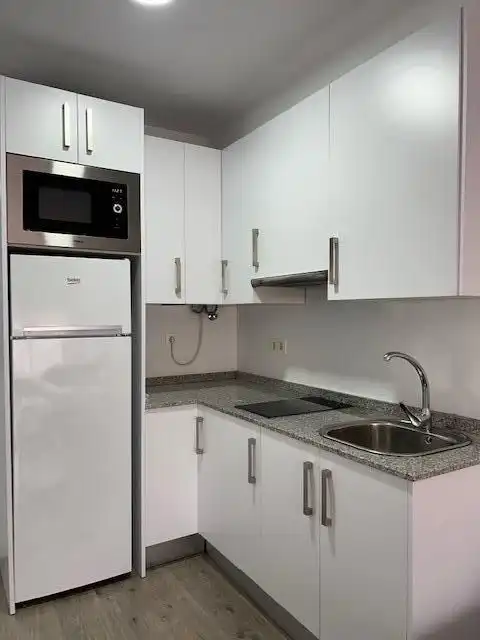 Studio with lift to rent in Norte, imagen 10