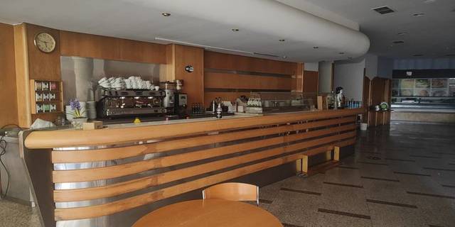 Local comercial en Venta en Avenida Florida en Comesaña - Matamá