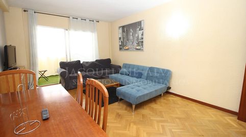 Photo 3 of Flat for sale in Calle Alfonso XIII, Reyes, Parla