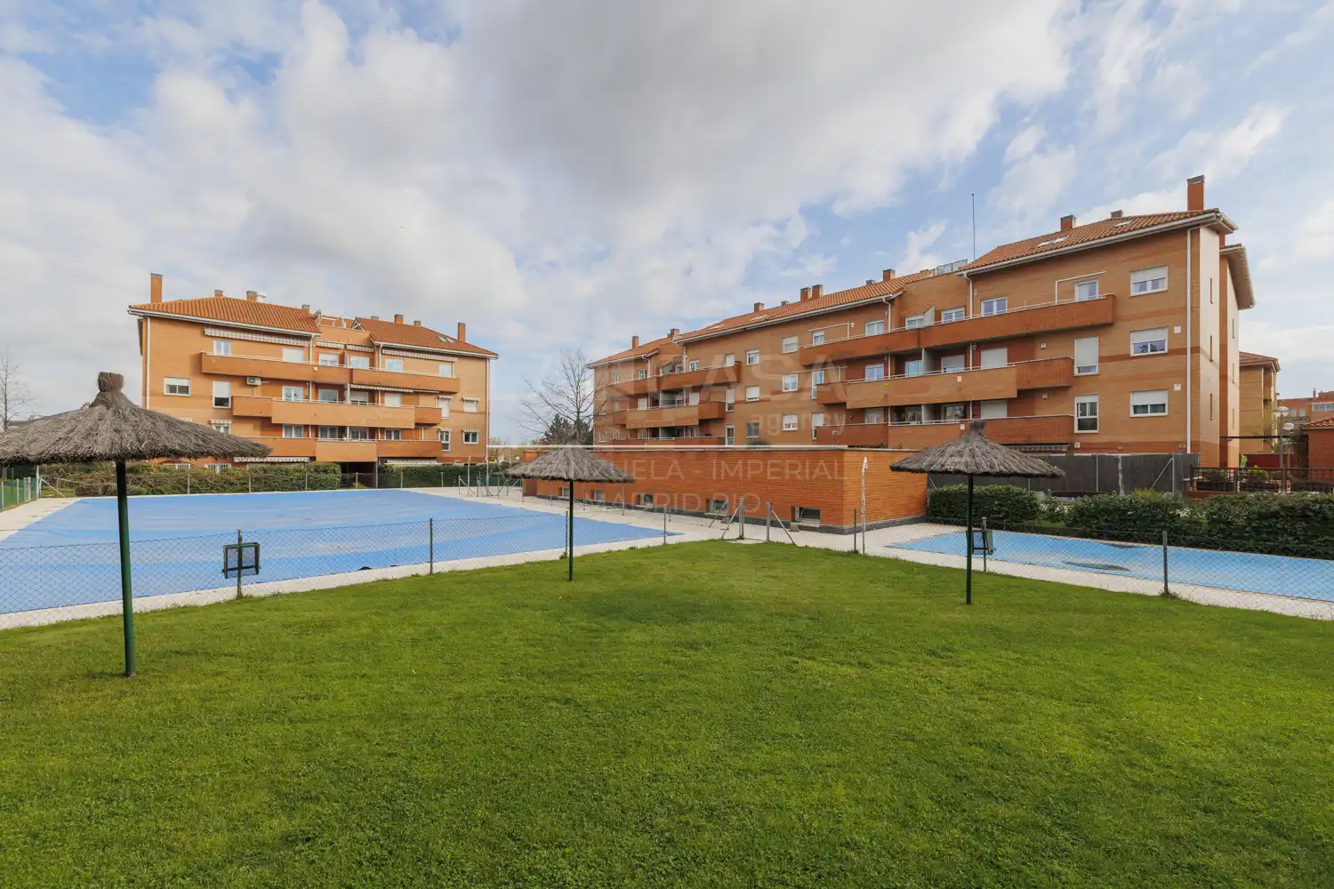 Swimming pool of Flat for sale in Boadilla del Monte  with Heating, Terrace and Storage room