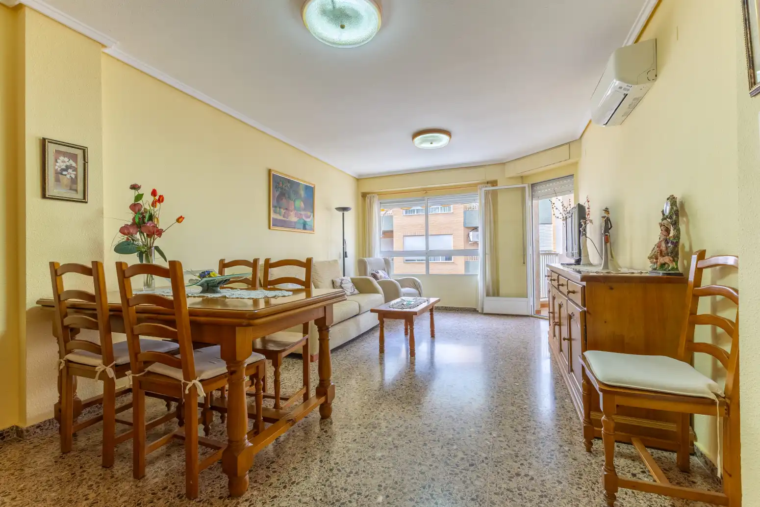 Sala de estar de Piso en venta en Sagunto / Sagunt con Aire acondicionado, Amueblado y Balcón