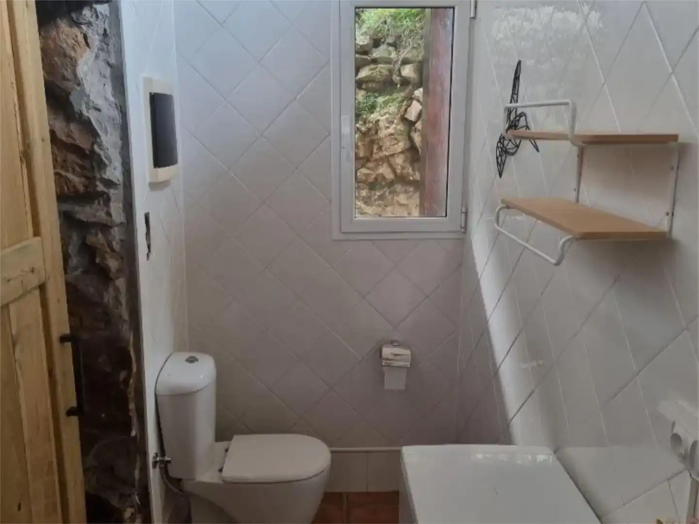 Bany de Planta baixa de lloguer en Santander amb Jardí privat i Moblat