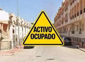 Vista exterior de Pis en venda en San Isidro amb Piscina comunitària