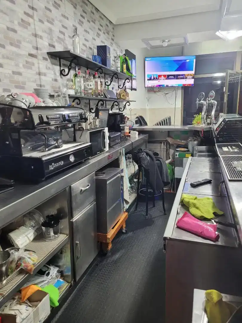 Kitchen of Commercial properties for rent in Madrid  with Air Conditioner
