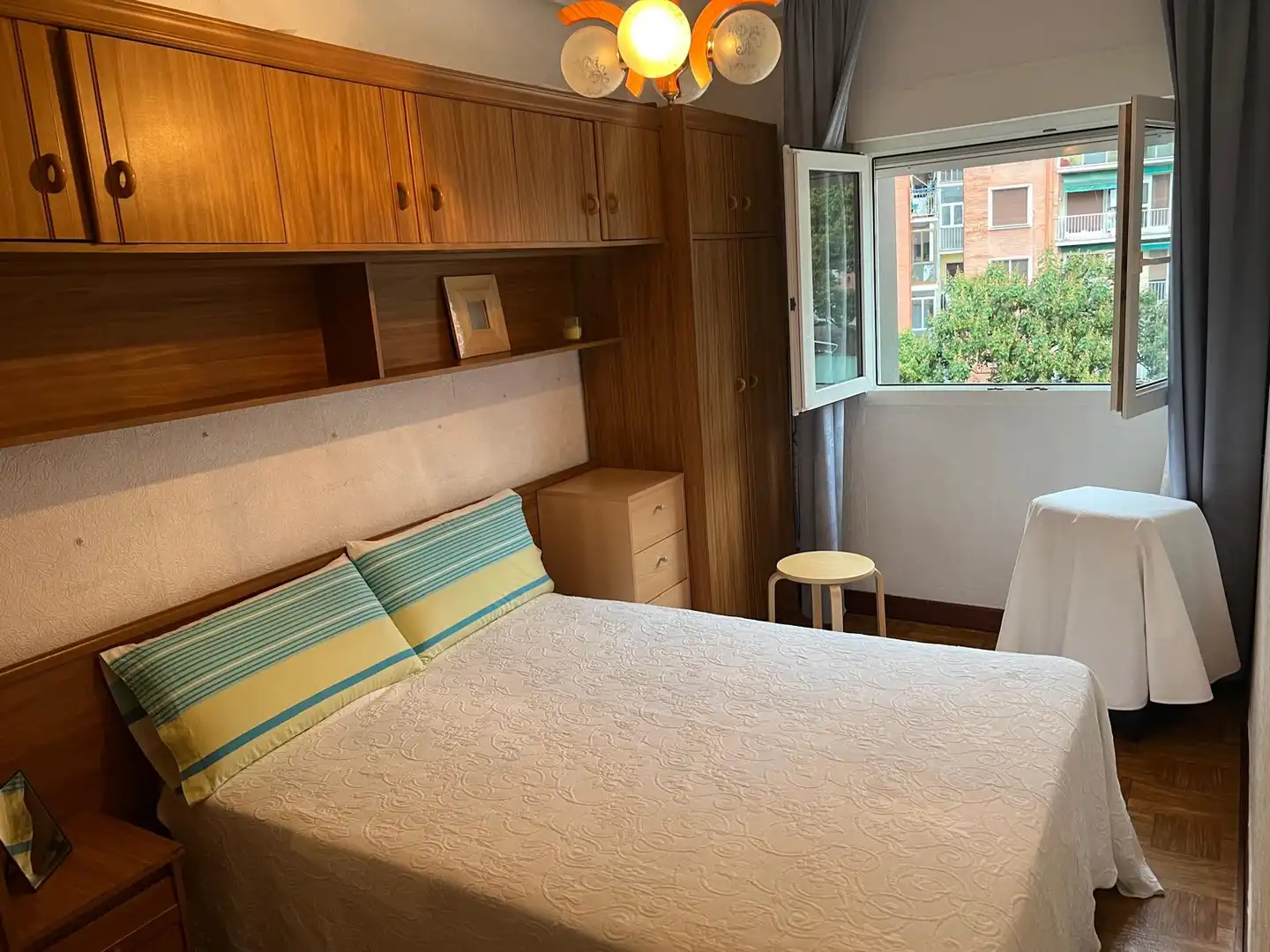 Habitación de Piso en venta en Ibaiondo