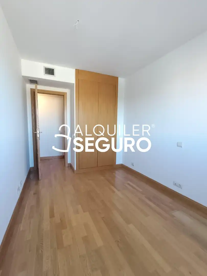 Habitación de Piso de alquiler en Parla con Aire acondicionado, Calefacción y Terraza
