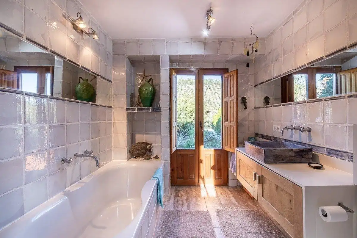 Baño de Casa o chalet en venta en Alcaudete con Aire acondicionado, Calefacción y Jardín privado