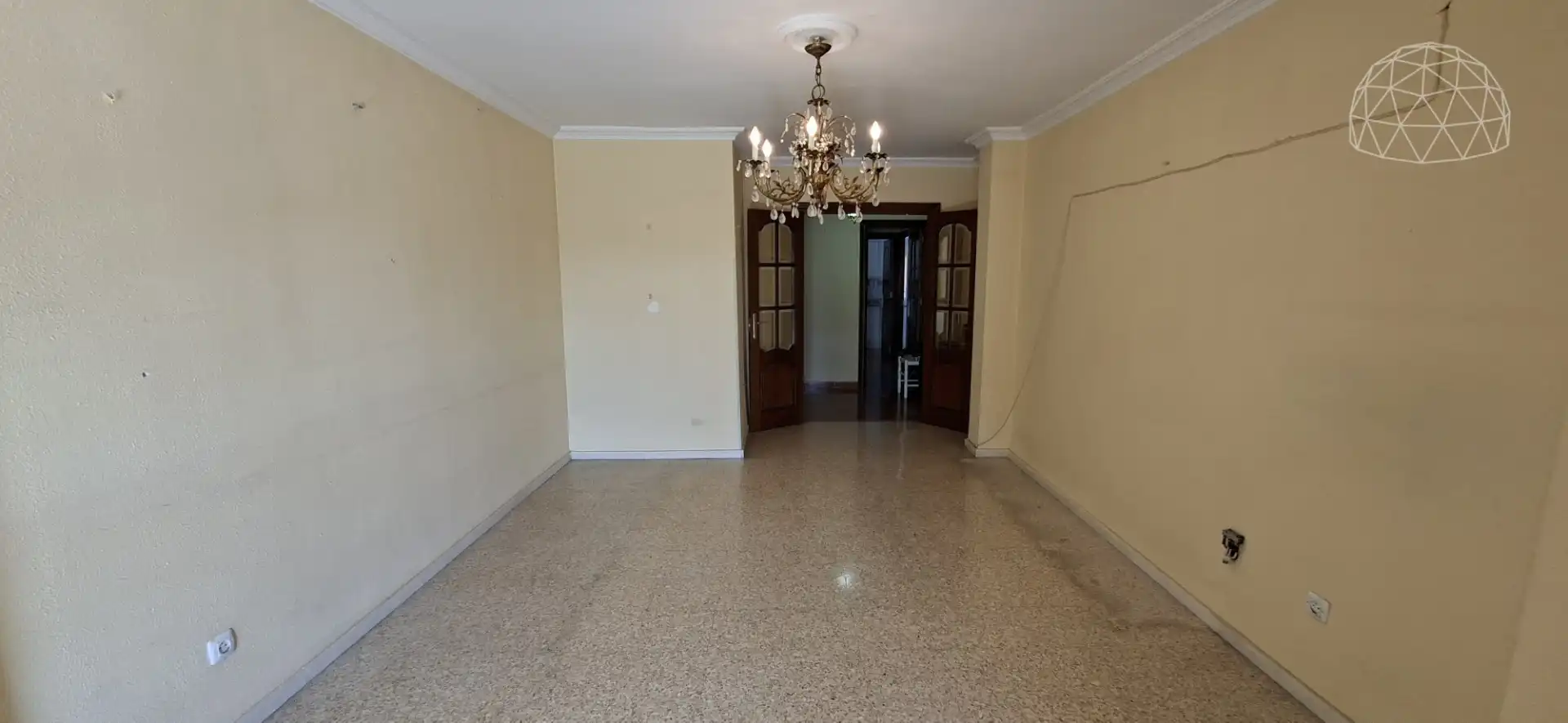 Flat for sale in Sevilla  with Private garden and Balcony