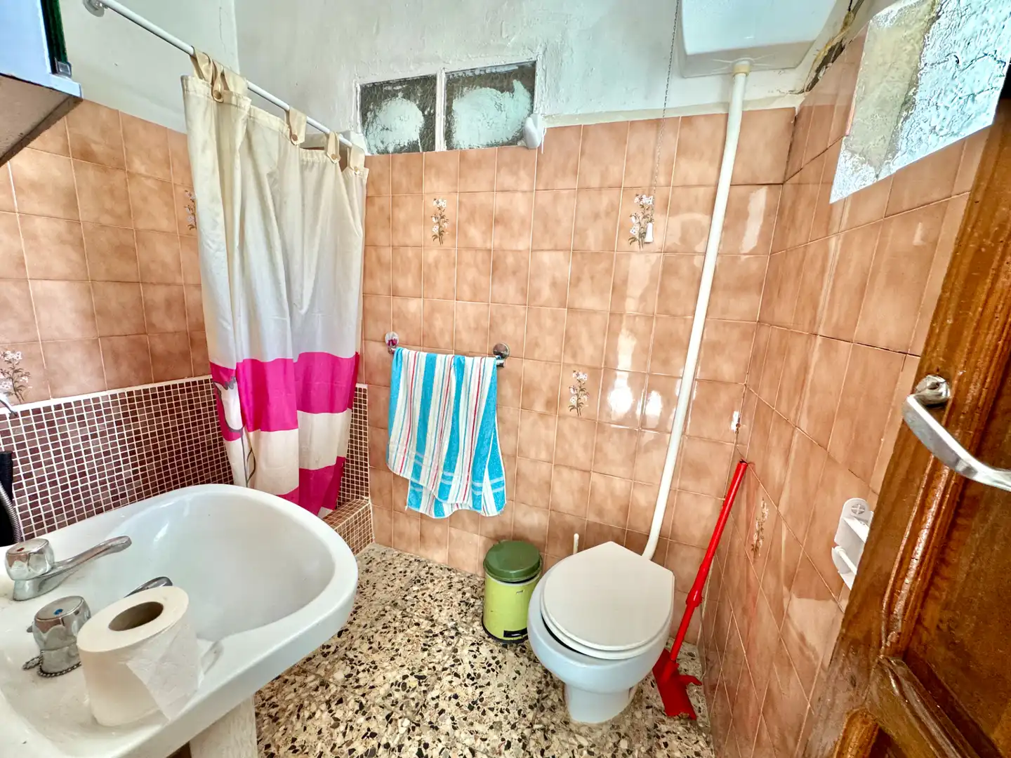 Badezimmer von Haus oder Chalet zum Verkauf in Bérchules mit Terrasse, Möbliert und Ofen