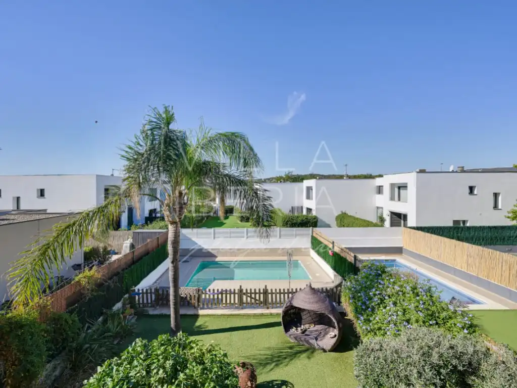 Casa con piscina en venta en Avenida Paisos Catalans 18, imagen 24