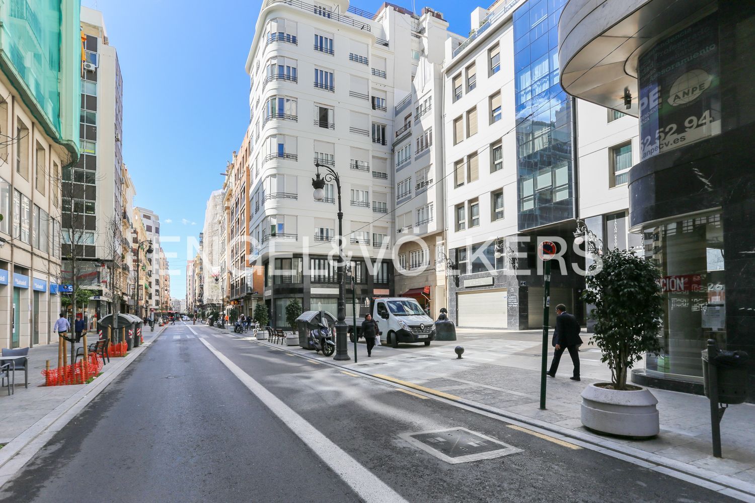 Exterior view of Flat for rent in  Valencia Capital  with Air Conditioner, Heating and Furnished