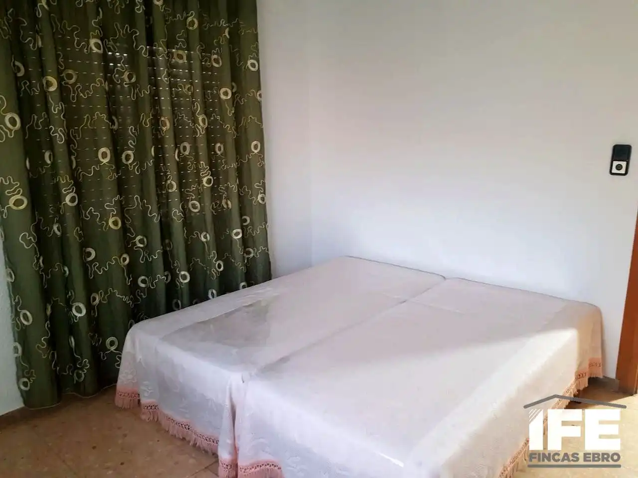 Habitación de Casa o chalet en venta en Alagón con Amueblado