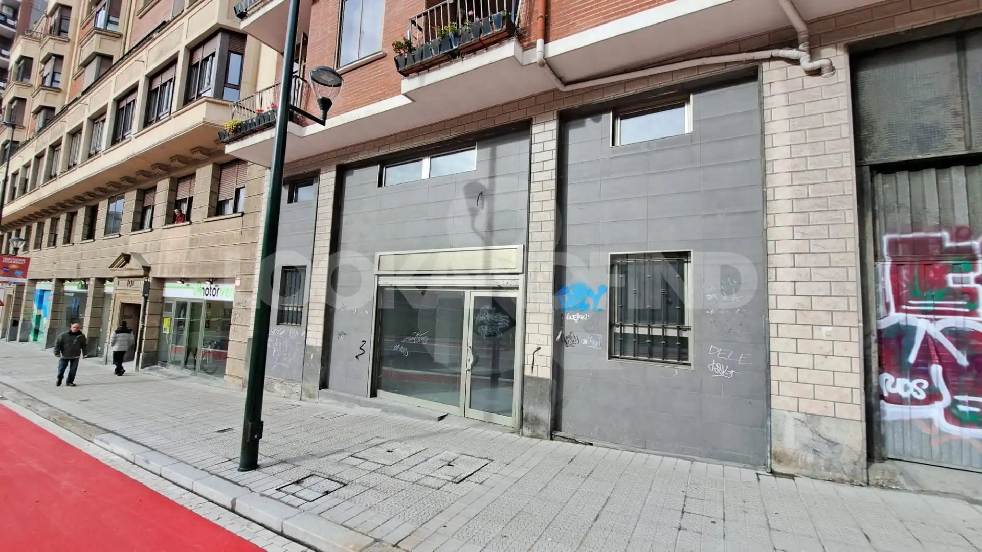 Business premises for sale in Avenida ZUMALAKARREGI, imagen 10
