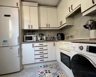 Cuina de Casa adosada en venda en  Madrid Capital amb Calefacció